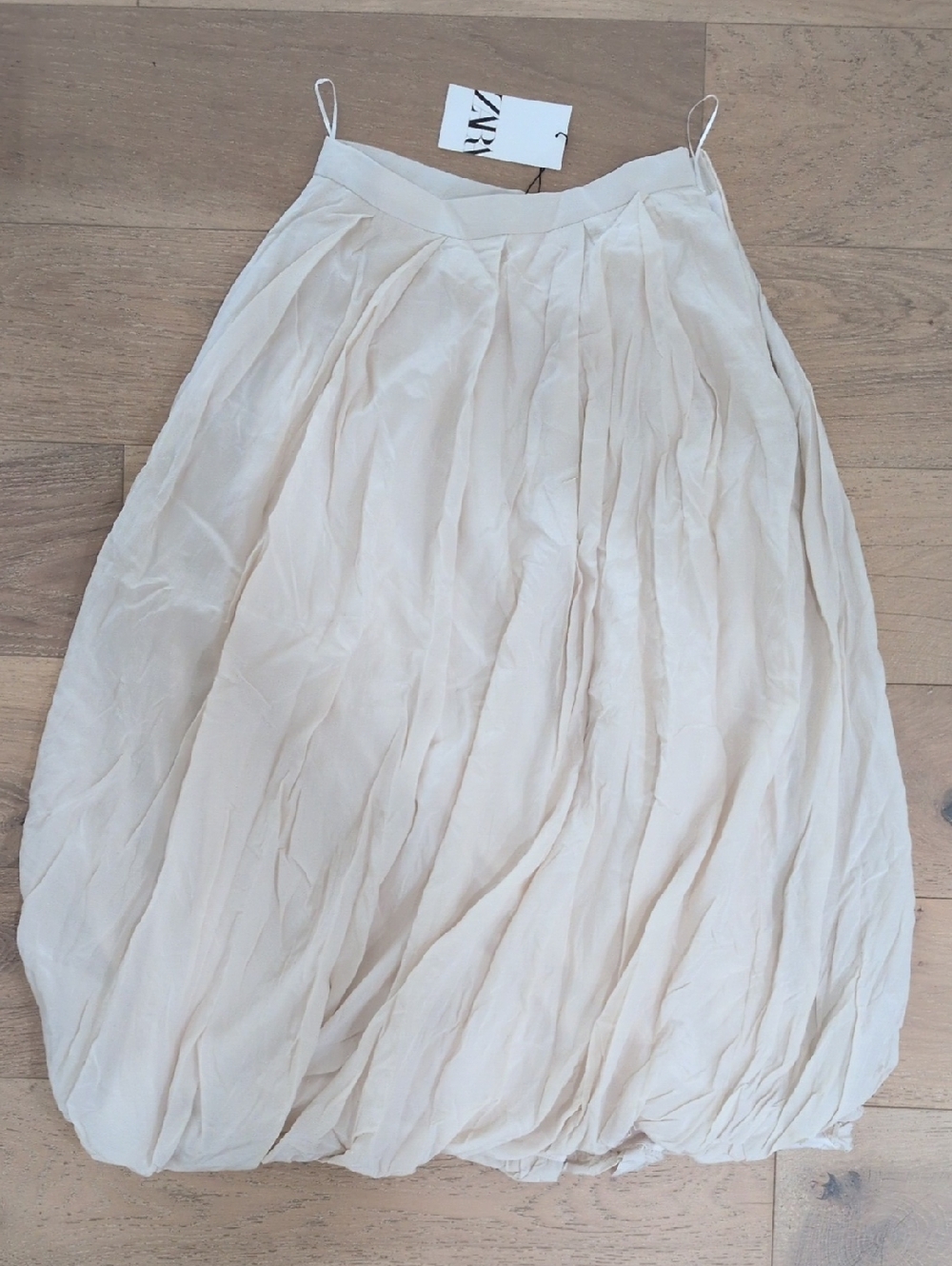 Zara Soft Cream Pleated Balloon-Hem Twisted Midi Skirt